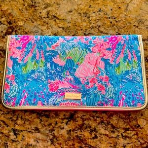 Lilly Pulitzer New Multi Use case